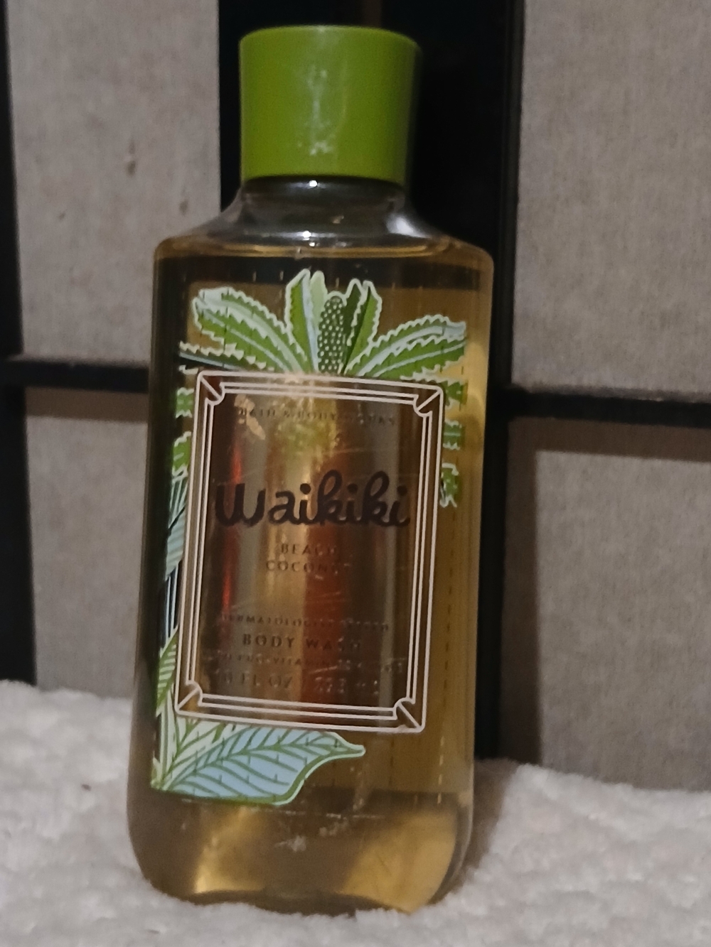 Bath & Body Works Waikiki Body Wash in Green Bottle